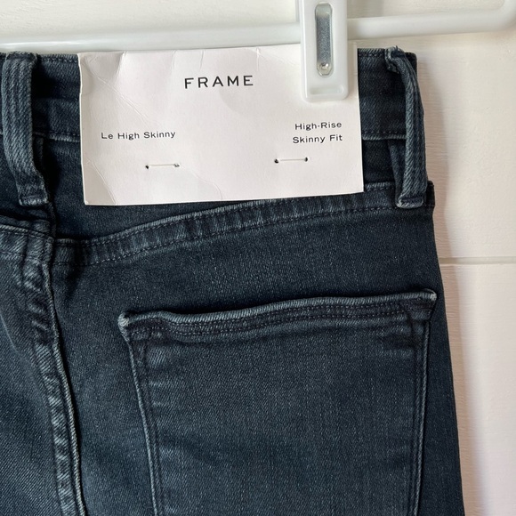 NWT Frame Denim Le High Skinny Distressed Dark Wash Jean - Picture 7 of 10